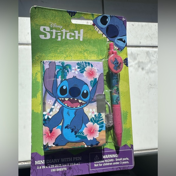 Lilo And Stitch Dairy And Pen - Picture 7 of 8